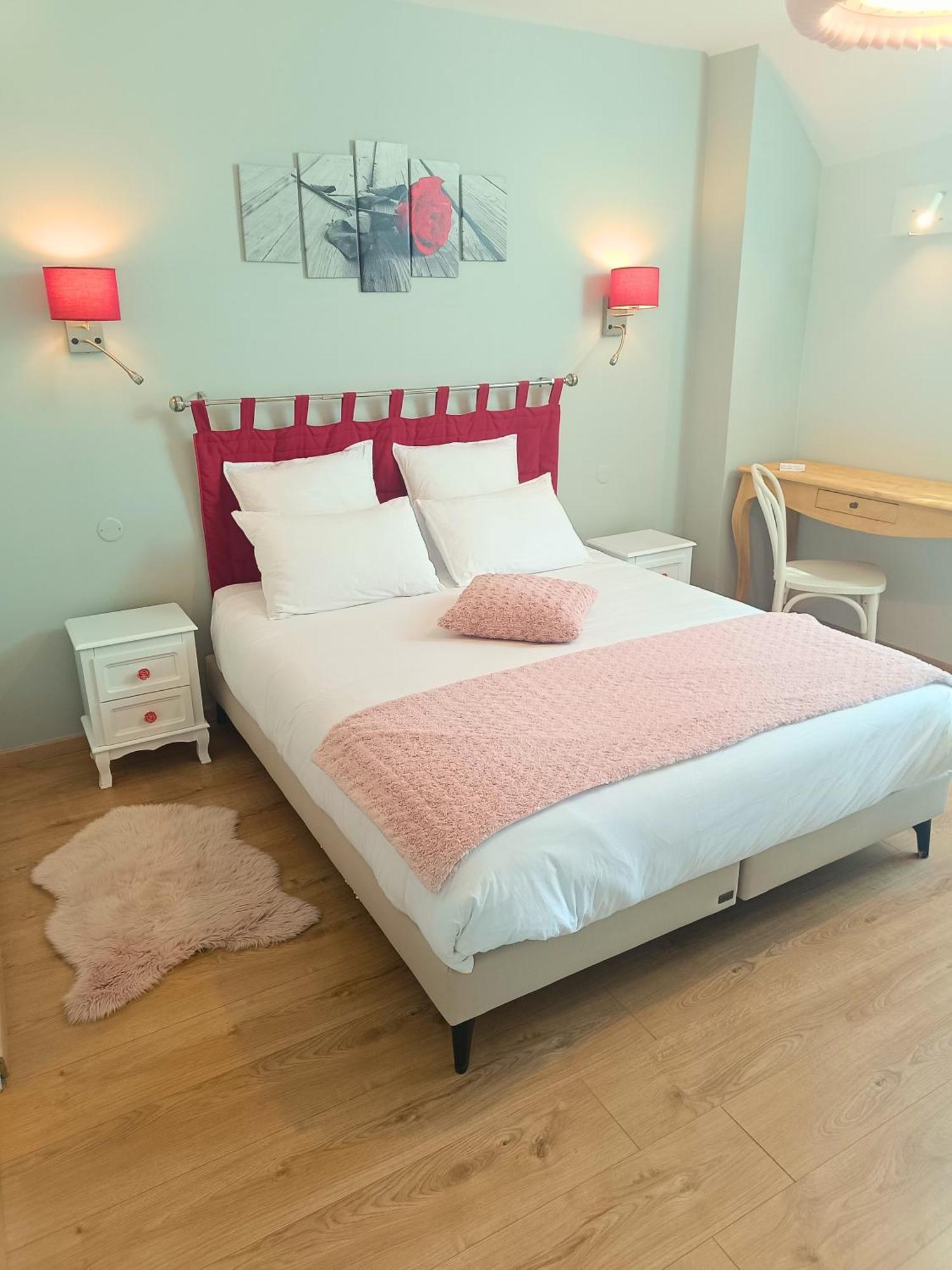 Chambre D'Hotes Le Domaine Des Hirondelles Champcenest Zewnętrze zdjęcie